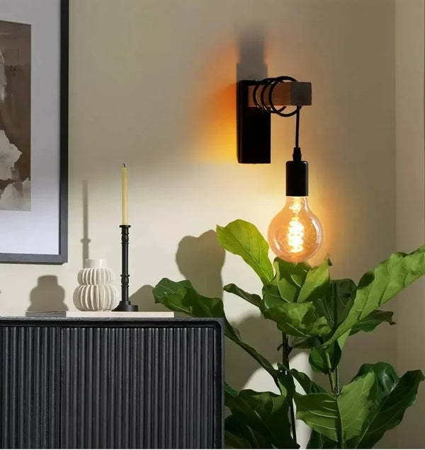 RetroLume – Vintage LED Wandlampe aus Holz & Eisen mit E27 | Industrial & Loft Stil