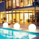 LUXARÉ GlowSphere RGB Gartenleuchte
