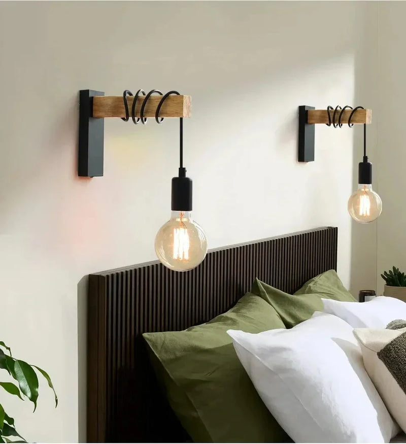 RetroLume – Vintage LED Wandlampe aus Holz & Eisen mit E27 | Industrial & Loft Stil