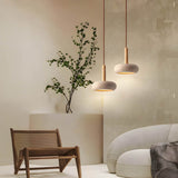 Hängelampe im Wabi-Sabi-Stil
