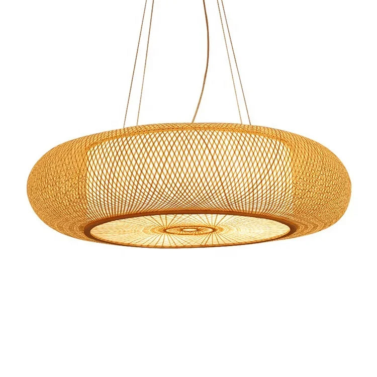 BambuLoom Grace: Handgefertigte Bambus-Rattan-Hängeleuchte