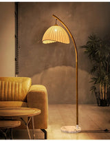 ZenGlow Wabi-Sabi LED Stehlampe – Nordisches & Japanisches Design für eine Ruhige Atmosphäre