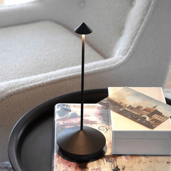 LumaTouch – Wiederaufladbare LED-Tischlampe mit Stufenloser Dimmung