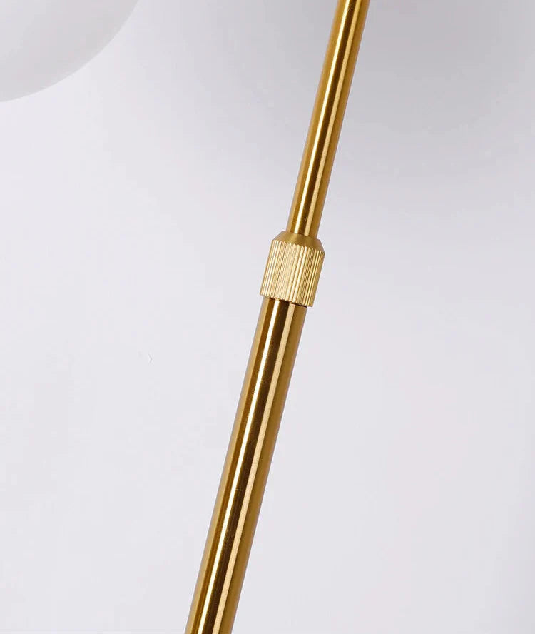 Nordic Luxe Vloerlamp met Marmeren Bijzettafel