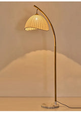 ZenGlow Wabi-Sabi LED Stehlampe – Nordisches & Japanisches Design für eine Ruhige Atmosphäre