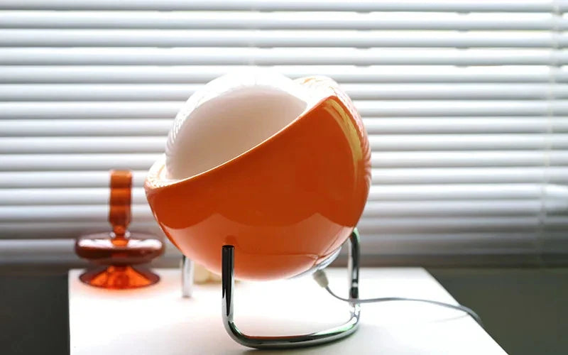 LumiEgg Retro Bauhaus Tischlampe