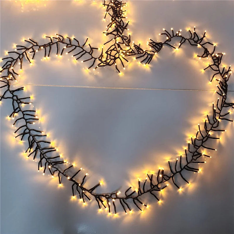 FIREFESTA – 1000/1500 LED Weihnachts-Lichterkette "Firecracker"