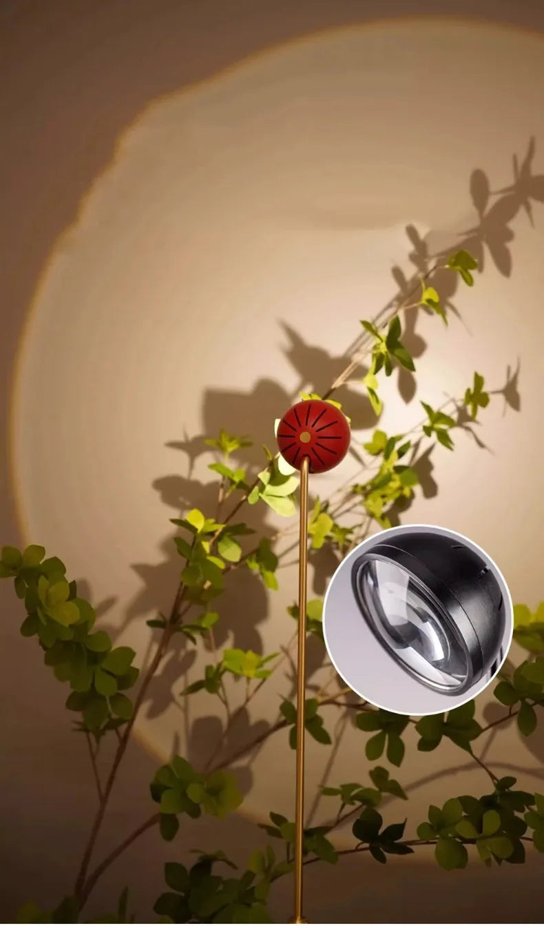ScandiGlow Rote Skandinavische Stehlampe