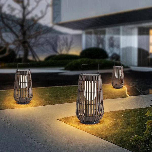 LumaSfera Solar Garten- und Terrassenleuchte – Moderne Outdoor LED-Lampe aus Edelstahl mit E27 Leuchtmittel (IP65)
