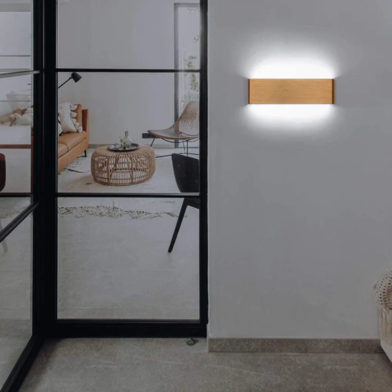 Lumea DualGlow Wandleuchte – Stilvolle LED-Beleuchtung für ein Modernes Ambiente
