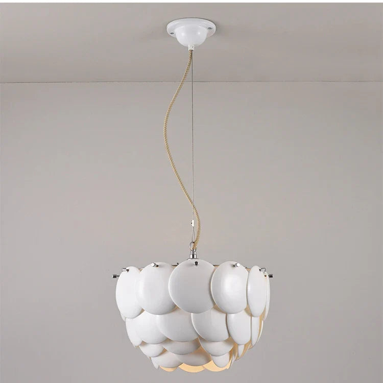 Französischer Handgefertigter Luxus-Keramikkronleuchter