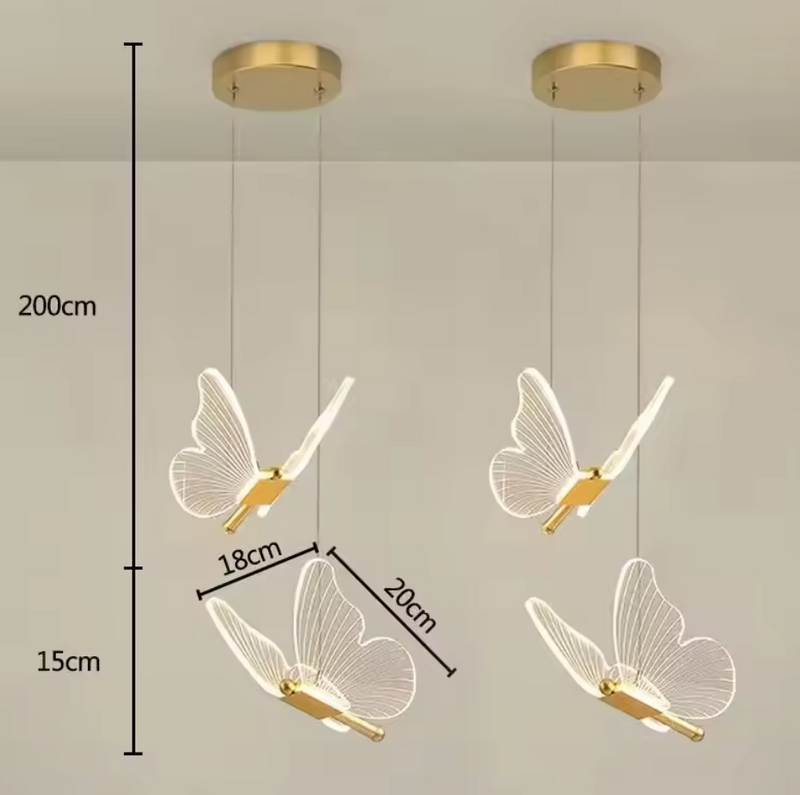 Hängeleuchte In Form Eines Schmetterlings