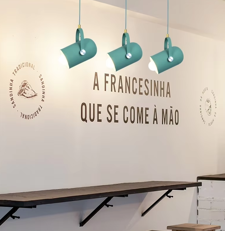 Moderne nordische Winkeltropfenleuchte