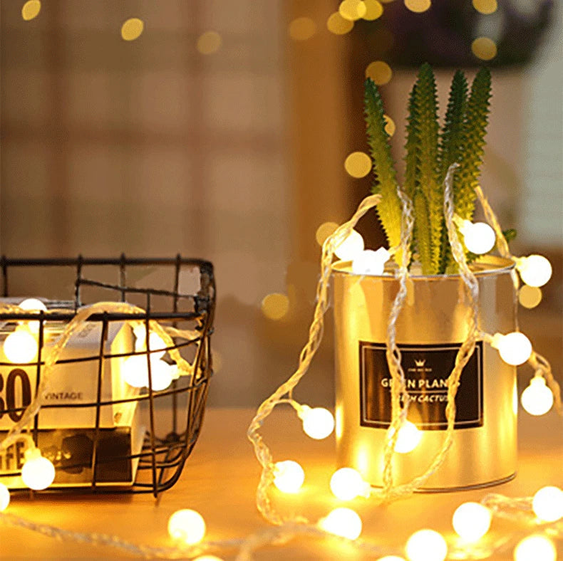 LumiGlobe 10M Kleine Kugel-Lichterkette – USB/Batterie