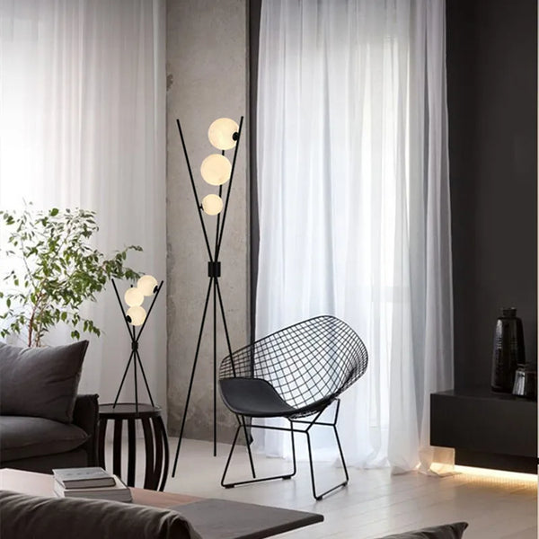LunaGlow 3D Mond Stehlampe – Moderne LED Tripod Lampe für Wohnzimmer, Schlafzimmer & Büro