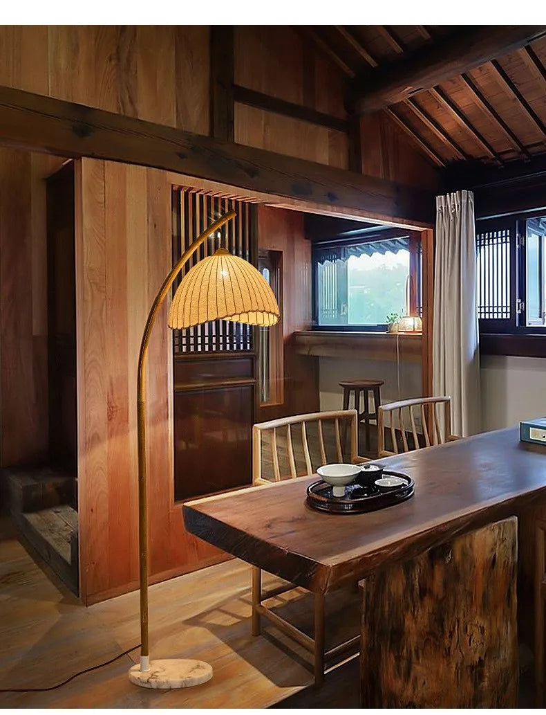 ZenGlow Wabi-Sabi LED Stehlampe – Nordisches & Japanisches Design für eine Ruhige Atmosphäre