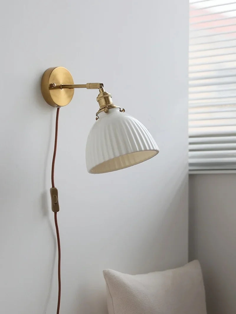Kyotaro Wandleuchte – Japanische Keramik-Wandlampe mit LED-Kompatibilität