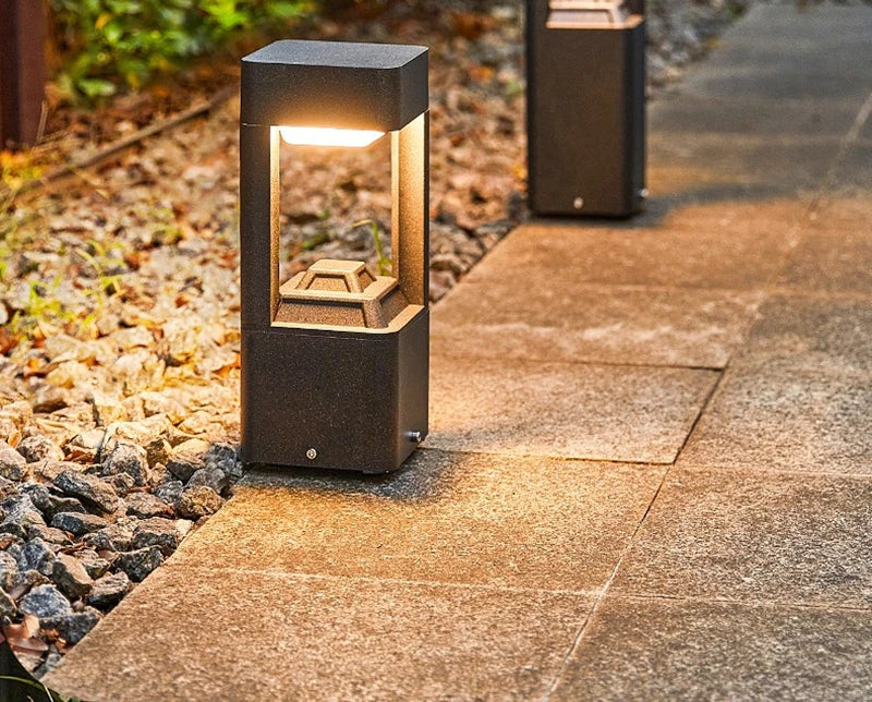 LumiPad Moderne LED Gartenlampe – Minimalistisches IP55 Außenlicht für Garten, Einfahrt, Hof & Landschaft