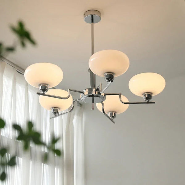 Mittelalterliche Bauhaus-Deckenlampe