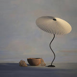 Kunstvolle Squiggle Tischlampe
