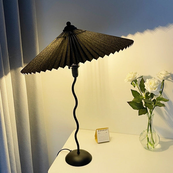Kunstvolle Squiggle Tischlampe
