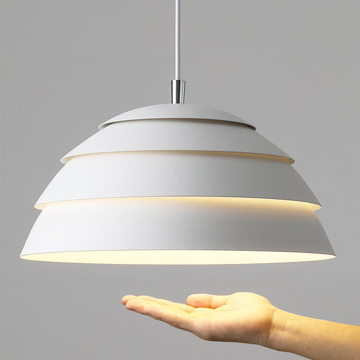 Gewölbte LED-Hängelampe