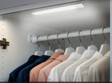 LumiTrack – Kabelloses LED Nachtlicht mit Bewegungssensor & USB-Aufladung