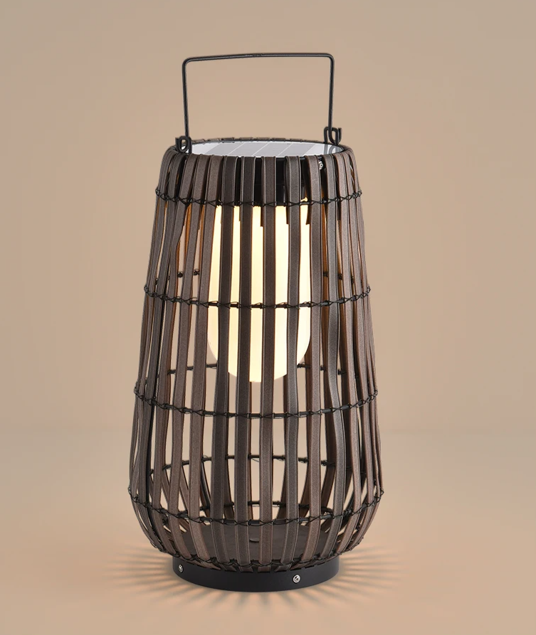 LumaSfera Solar Garten- und Terrassenleuchte – Moderne Outdoor LED-Lampe aus Edelstahl mit E27 Leuchtmittel (IP65)