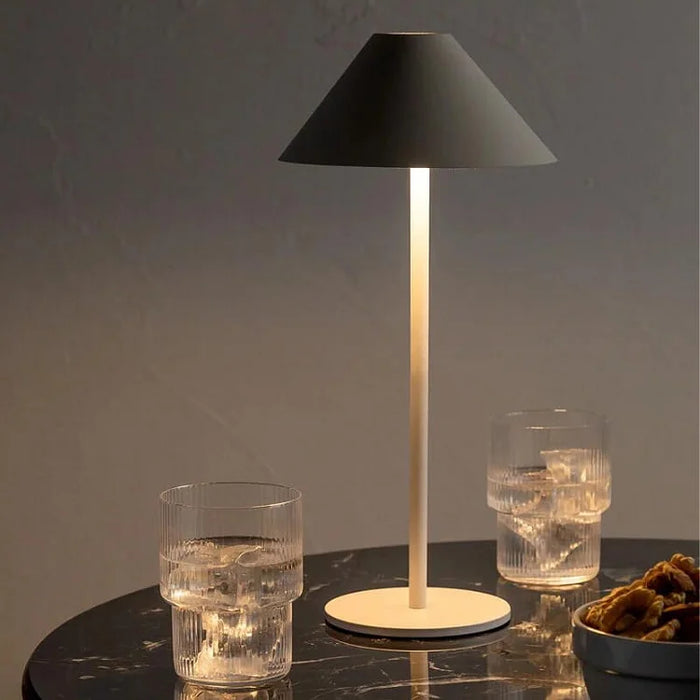 Kabellose wasserdichte Tischlampe