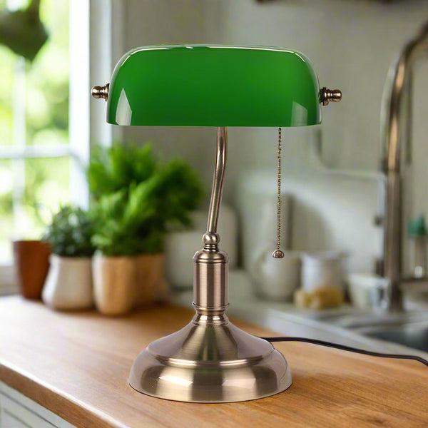 Tischlampe aus Glas im europäischen Stil