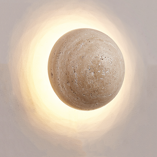 Wandleuchte im skandinavischen Creme-Stil