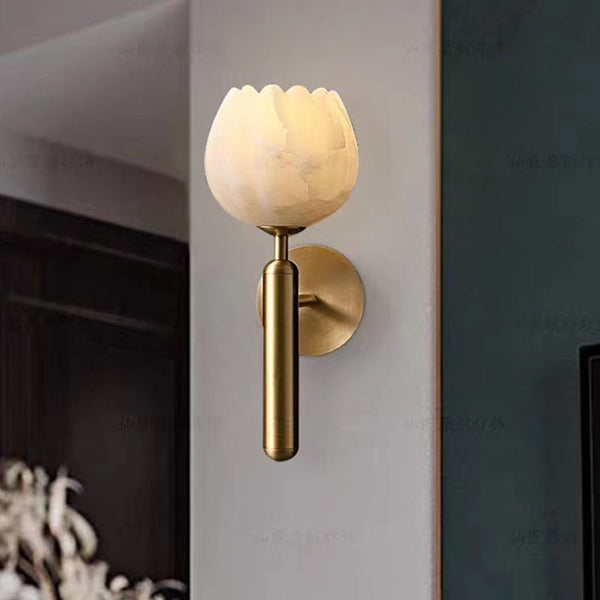 Marmorwandlampe in Form einer Rose