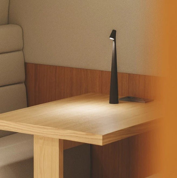 LuminaVista I Tragbare Tischleuchte