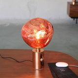 Innovative Tischlampe Melt