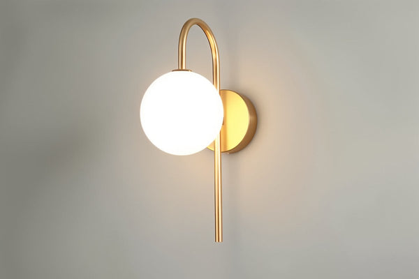 Wandleuchte für das Schlafzimmer aus Metall und Glas
