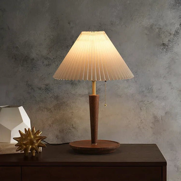 Vintage Plissee-Tischlampe aus Holz
