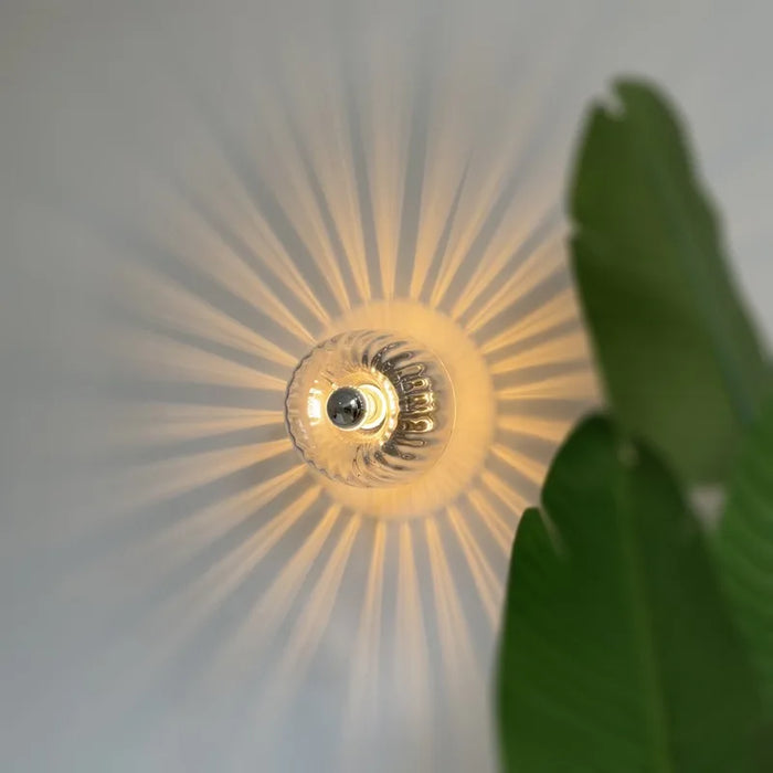 Skandinavische Bauhaus-Wandlampe