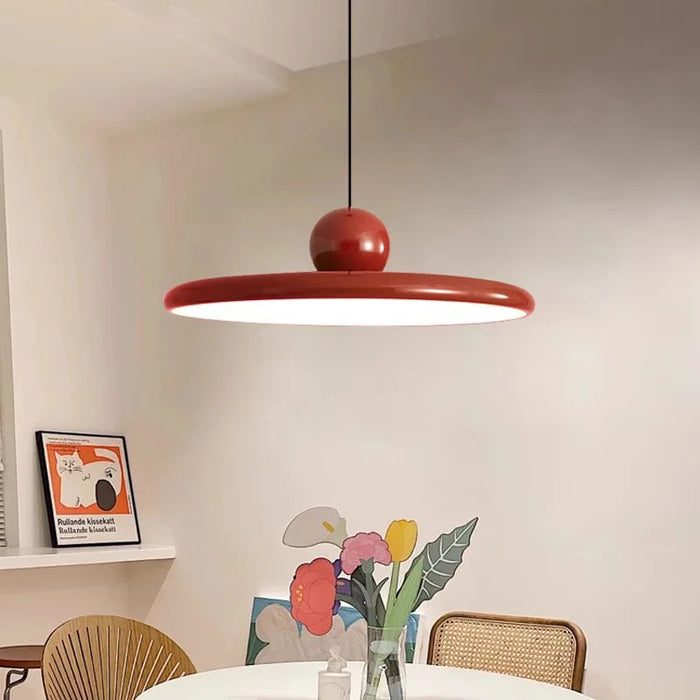 Skandinavische Glaslampe im BauHaus-Stil