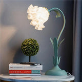 Vintage verstellbare Flower Tischlampe