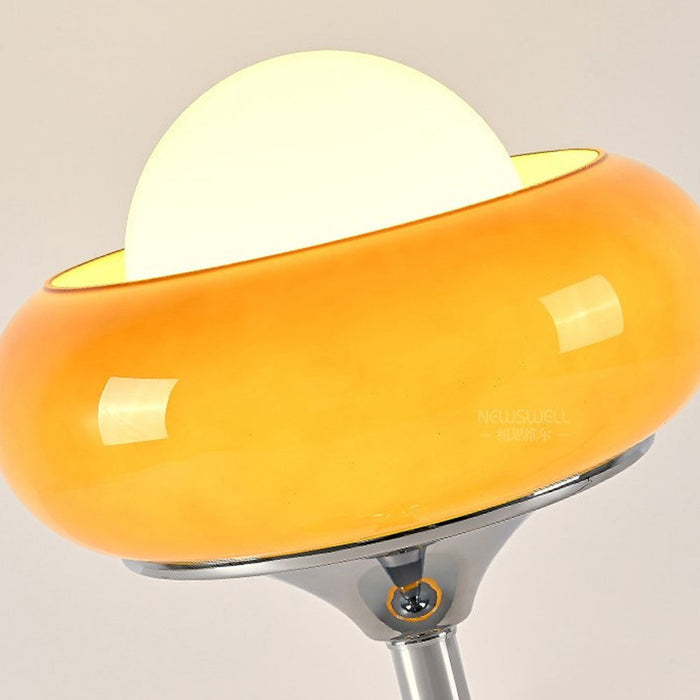 Vintage Bauhaus Gelbe Glas-Tischlampe