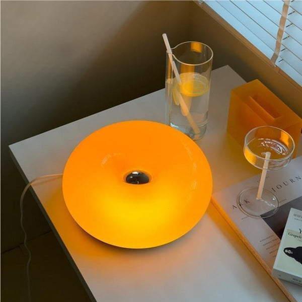 Bauhaus Donut Wandleuchte und Tischleuchte
