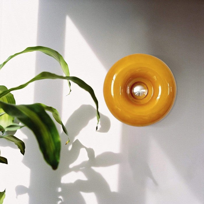 Bauhaus Donut Wandleuchte und Tischleuchte